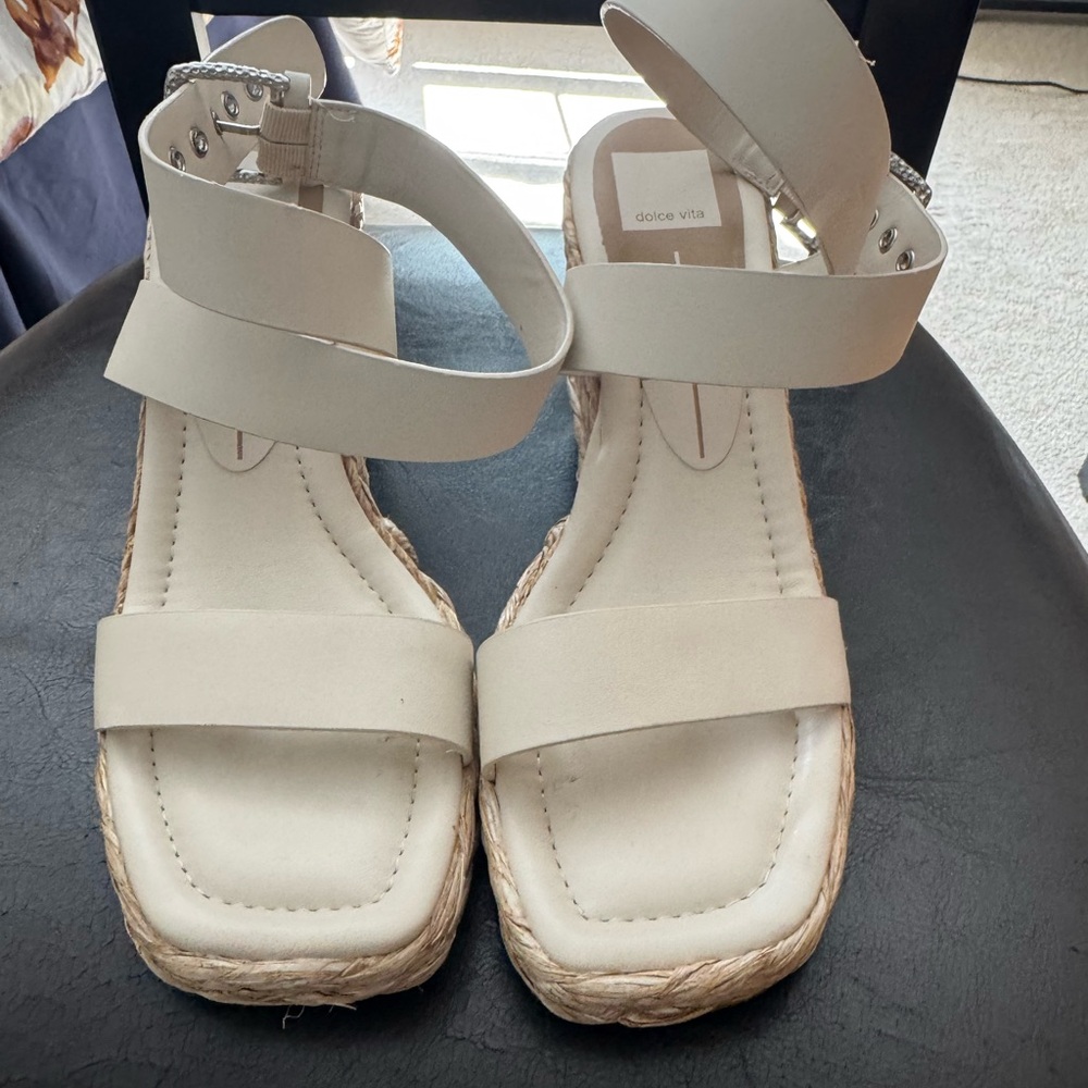 Dolce Vita Cream Espadrille Wedge Shoes 9.5 - Picture 2 of 6